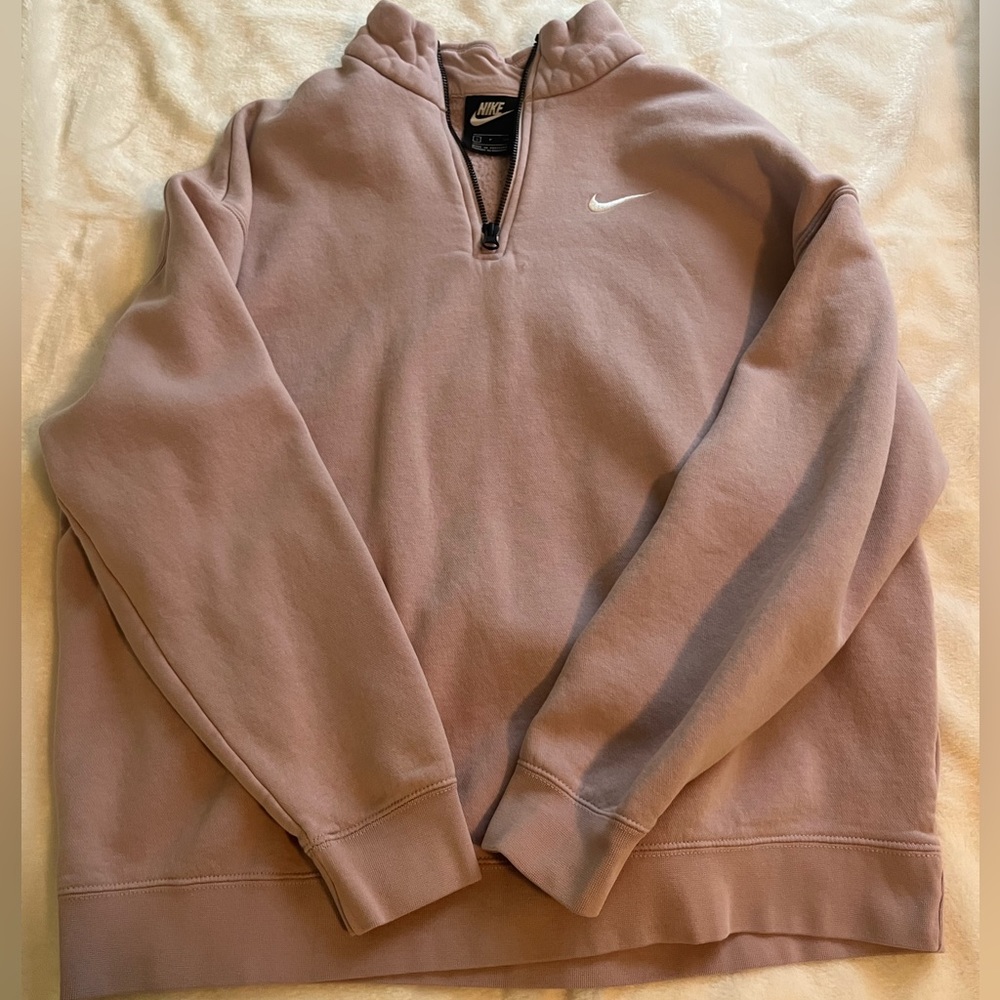 Nike half zip crewneck!